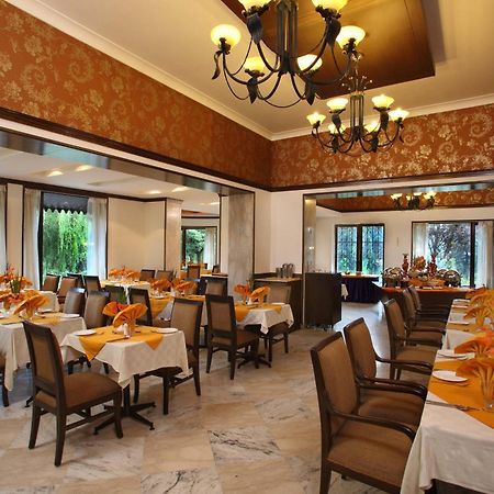 Shervani Hilltop Resort Nainital Εξωτερικό φωτογραφία