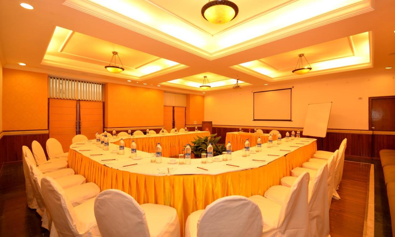 Shervani Hilltop Resort Nainital Εξωτερικό φωτογραφία