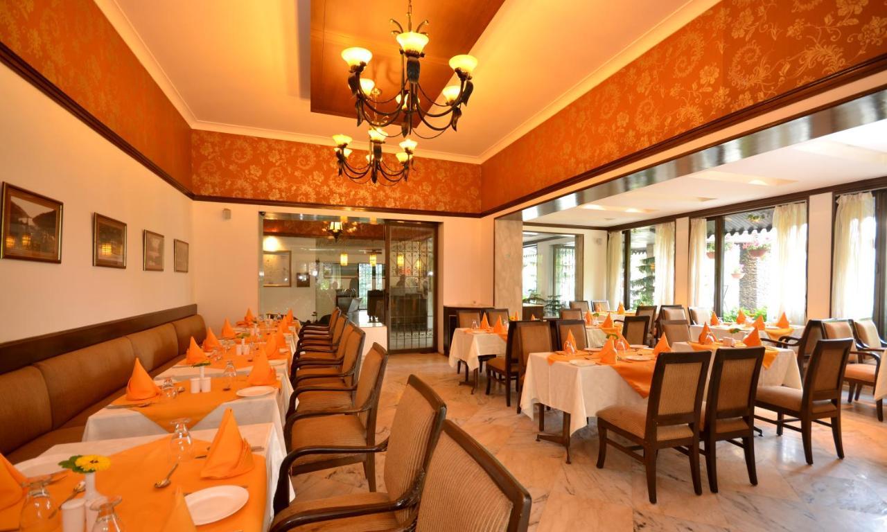 Shervani Hilltop Resort Nainital Εξωτερικό φωτογραφία